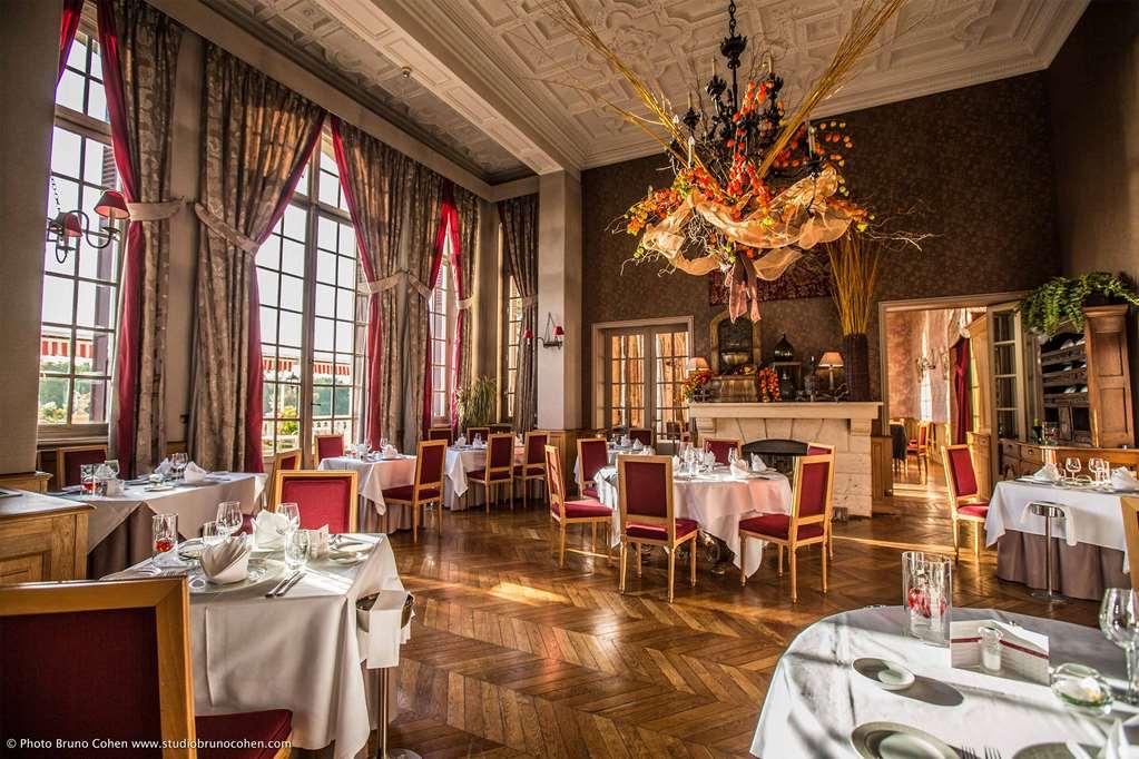 Le Chateau De La Tour Gouvieux Restaurace fotografie